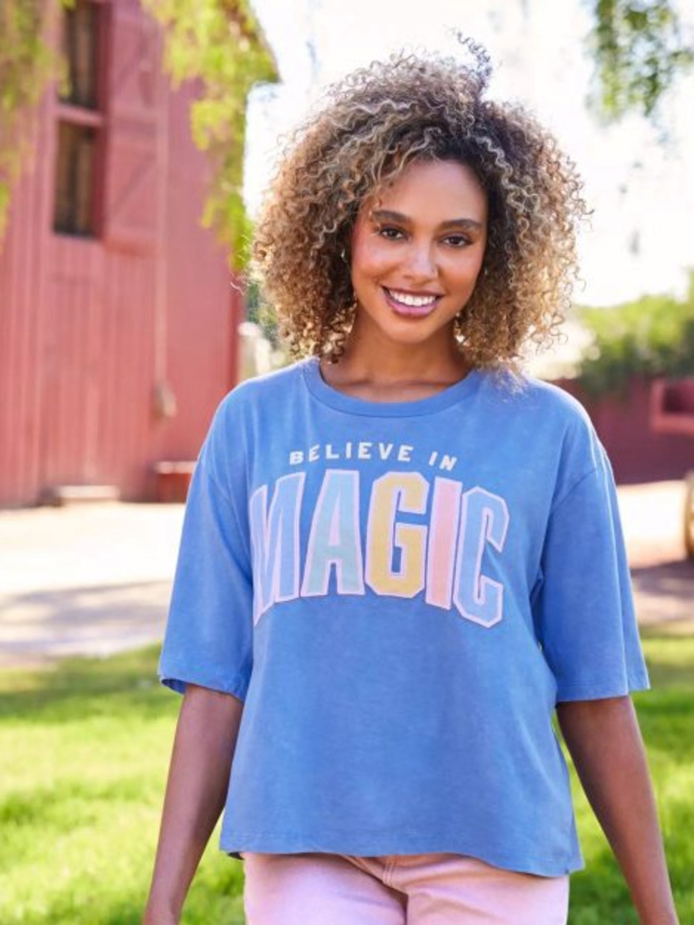 Disney Women's Fantasyland Castle "Believe In The Magic" Cropped T-Shirt Size 3X